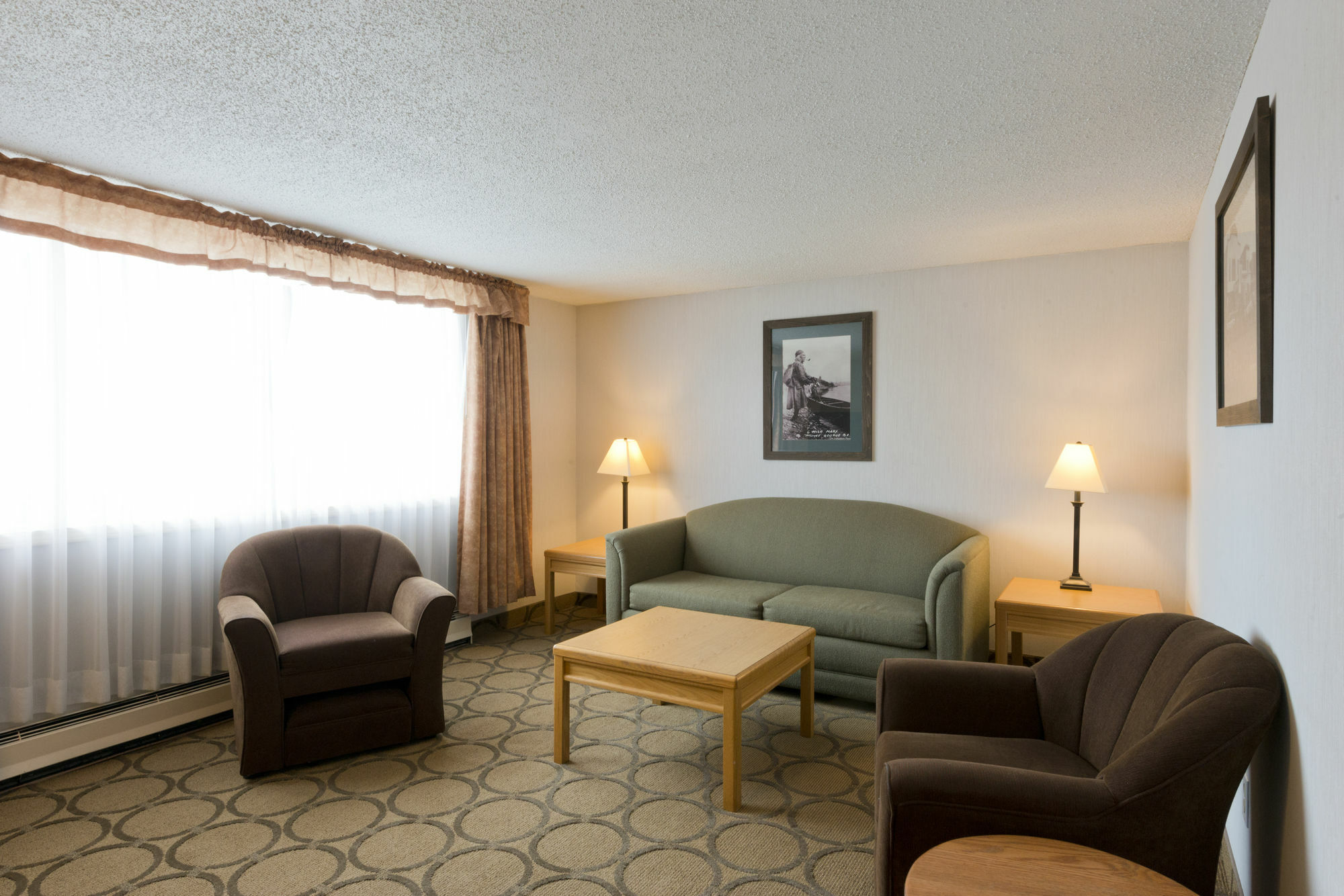 Econo Lodge Prince George Bagian luar foto